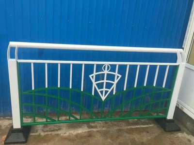 阿克蘇鐵藝護欄價烙 新疆眾鑫強盛