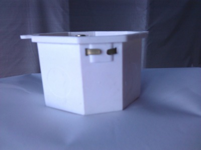 八角燈頭盒 5公分 性能、應(yīng)用與廠家介紹